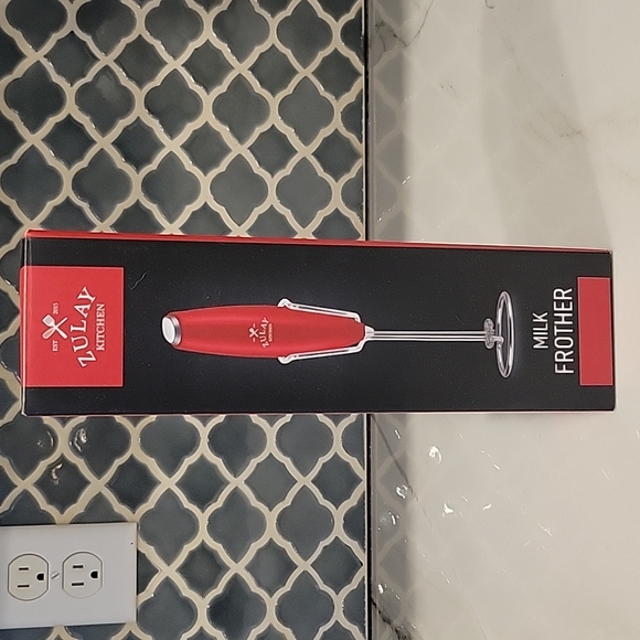 Zulay Kitchen Other - Zulay Kitchen Milk Frother